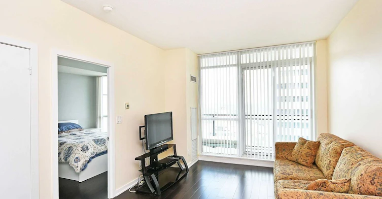 3910-4070 Confederation Parkway, Mississauga, ON, L5B 0E9 - 7