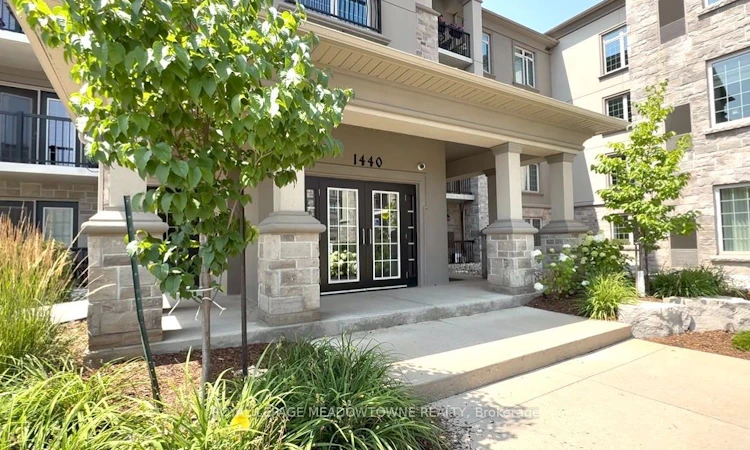 303-1440 Main Street E