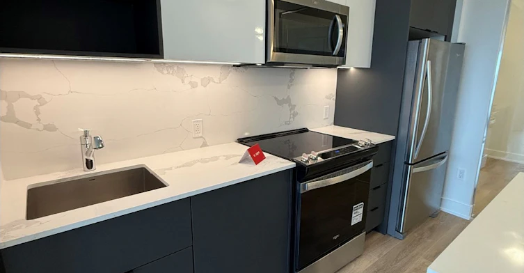 1410-202 Burnhamthorpe Road E, Mississauga, ON, L5A 0B2 - 14