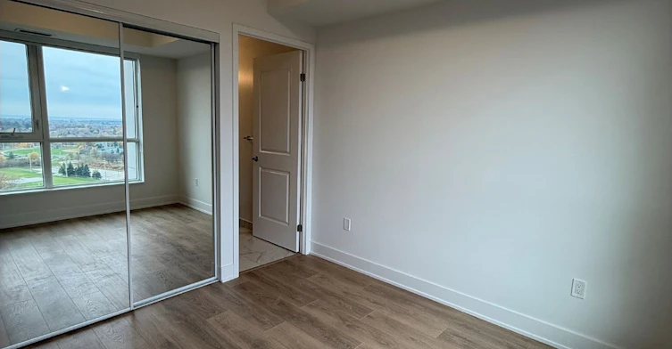 1410-202 Burnhamthorpe Road E, Mississauga, ON, L5A 0B2 - 6