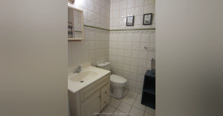 8-2965 Islington Avenue, Toronto, ON, M9L 2K8 - 6