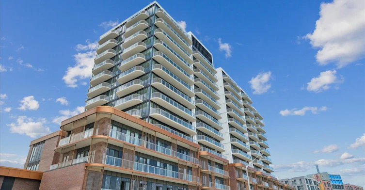 912-220 Missinnihe Way, Mississauga, ON, L5H 0A9