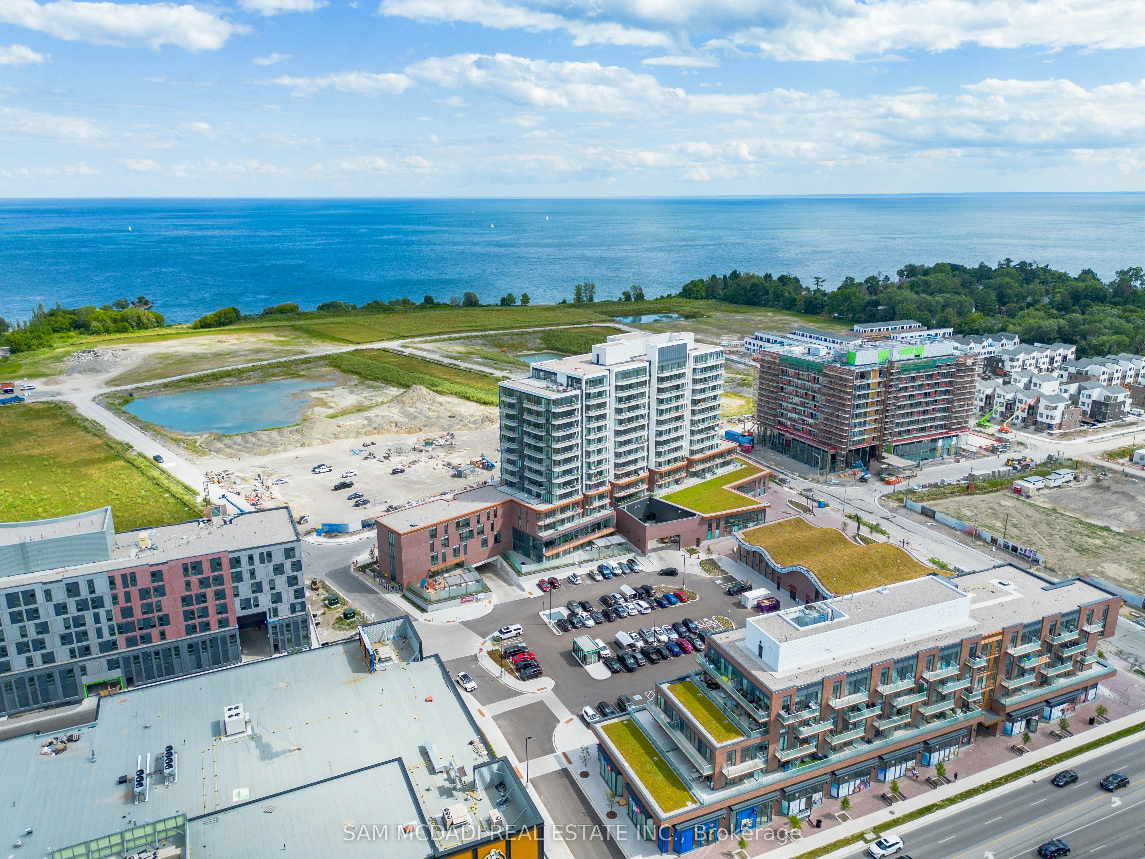 912-220 Missinnihe Way, Mississauga, ON, L5H 0A9 - 24
