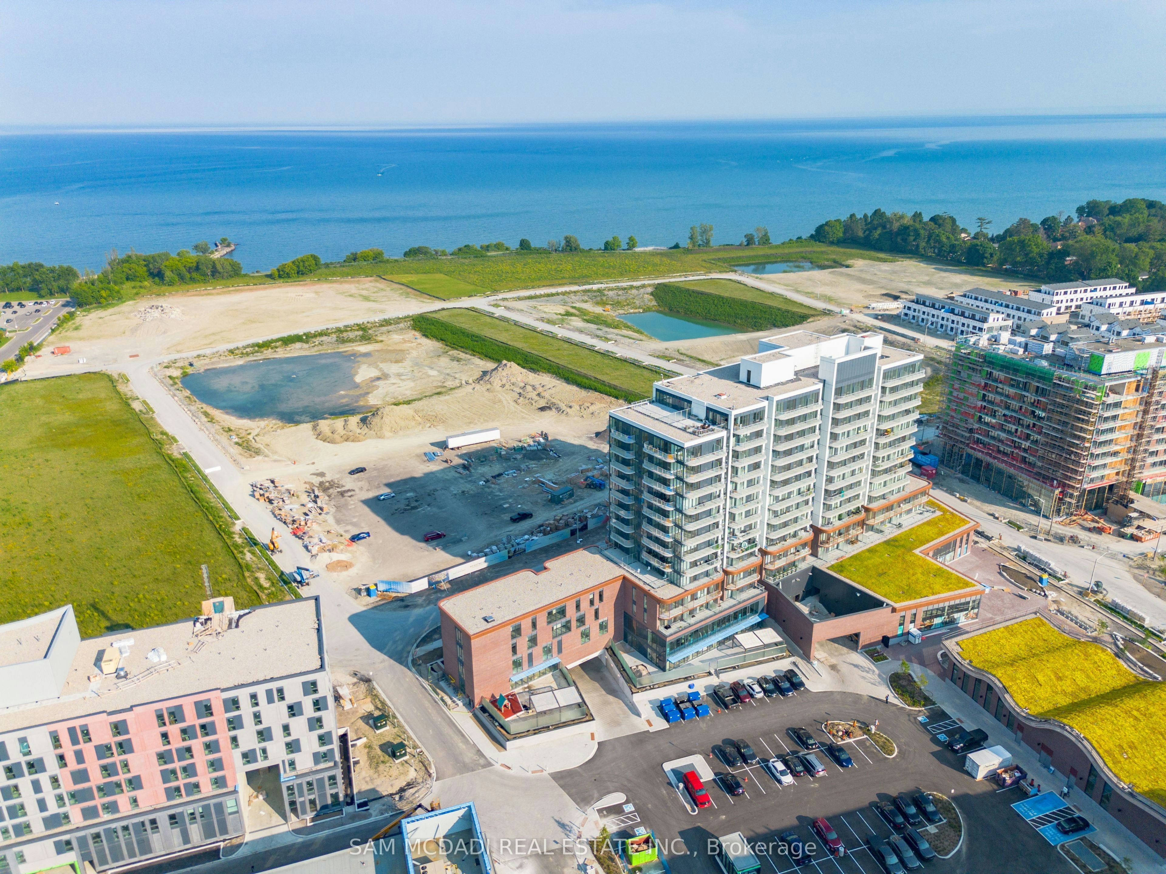 912-220 Missinnihe Way, Mississauga, ON, L5H 0A9 - 23