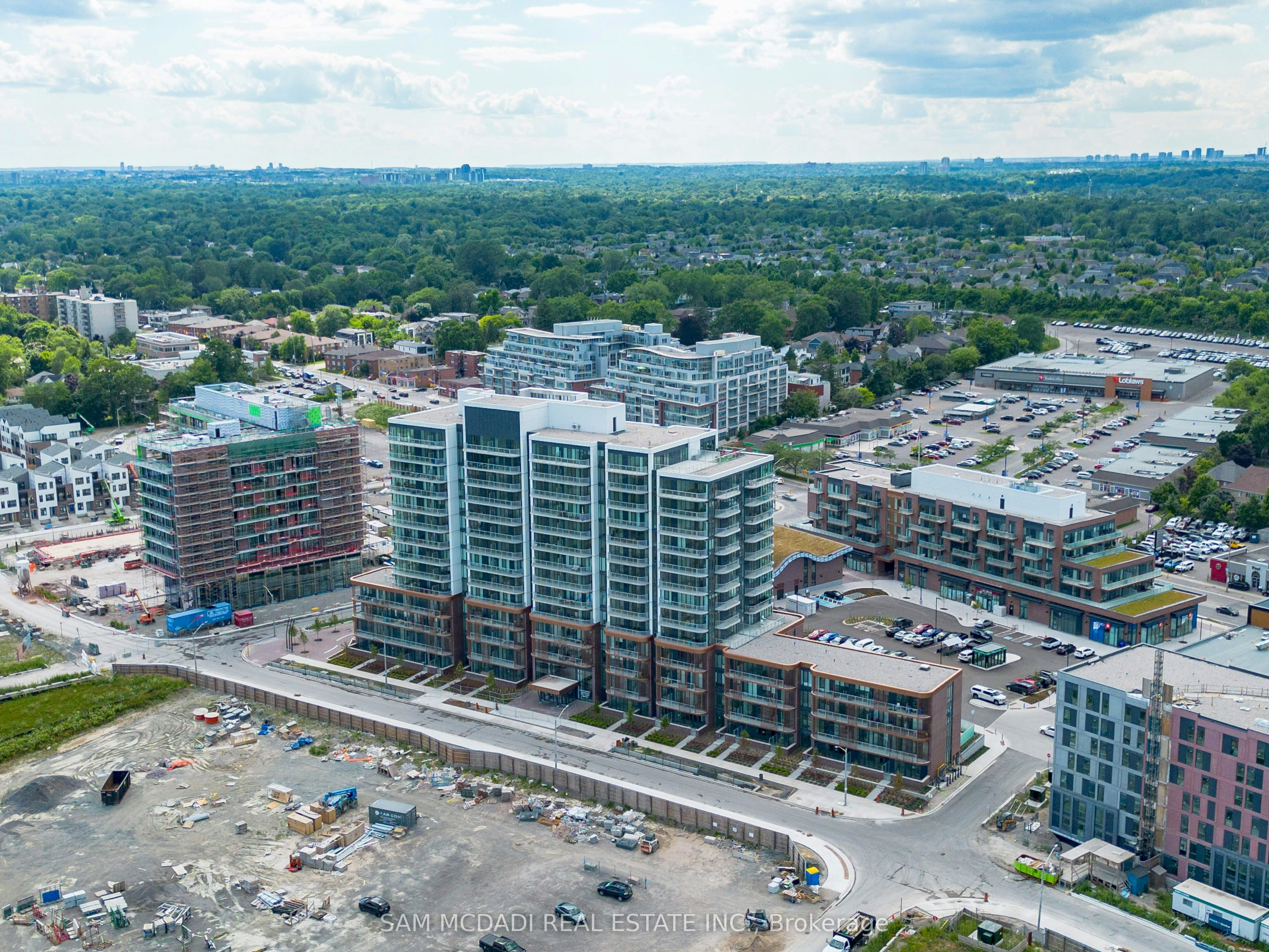 912-220 Missinnihe Way, Mississauga, ON, L5H 0A9 - 22