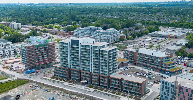 912-220 Missinnihe Way, Mississauga, ON, L5H 0A9 - 22