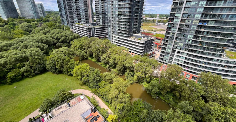 1505-2230 Lake Shore Boulevard, Toronto, ON, M8V 0B2 - 12