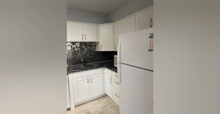 604-50 Elm Drive E, Mississauga, ON, L5A 3X2 - 13