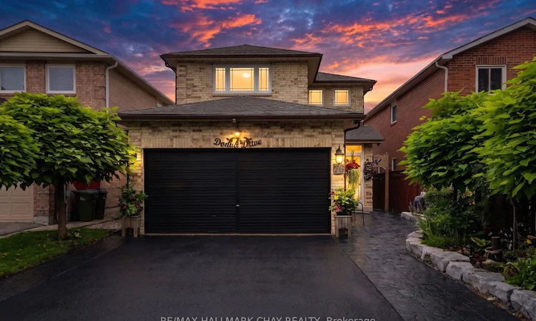 76 Donna Drive