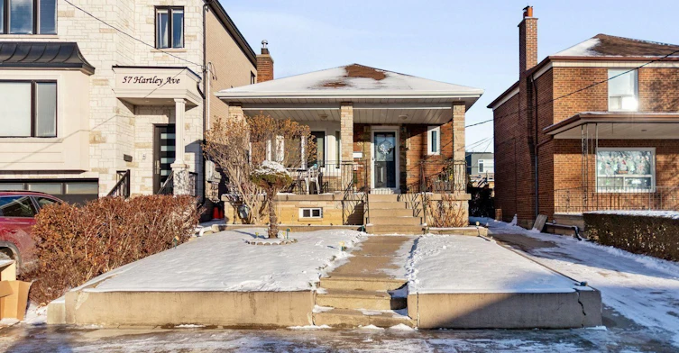 55 Hartley Avenue, Toronto, ON, M6E 4E9