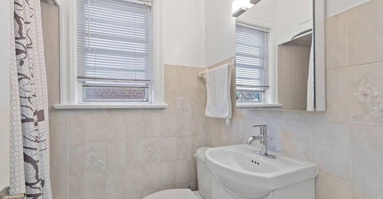 55 Hartley Avenue, Toronto, ON, M6E 4E9 - 20