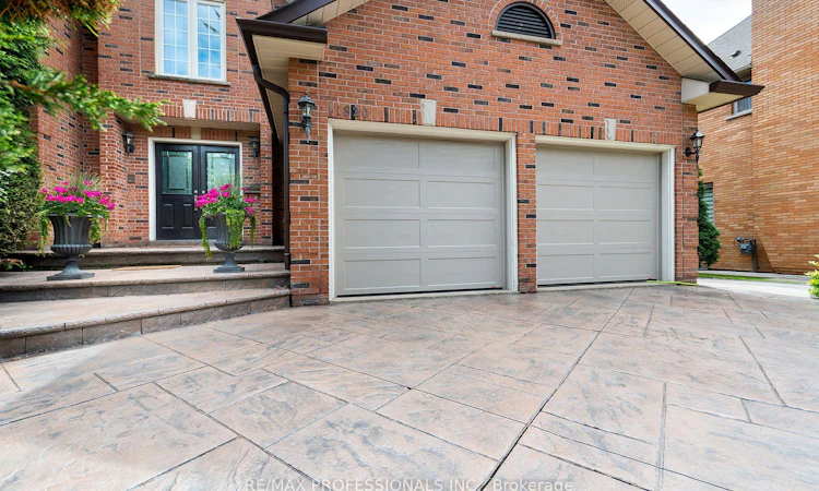 1820 Shady Creek Court