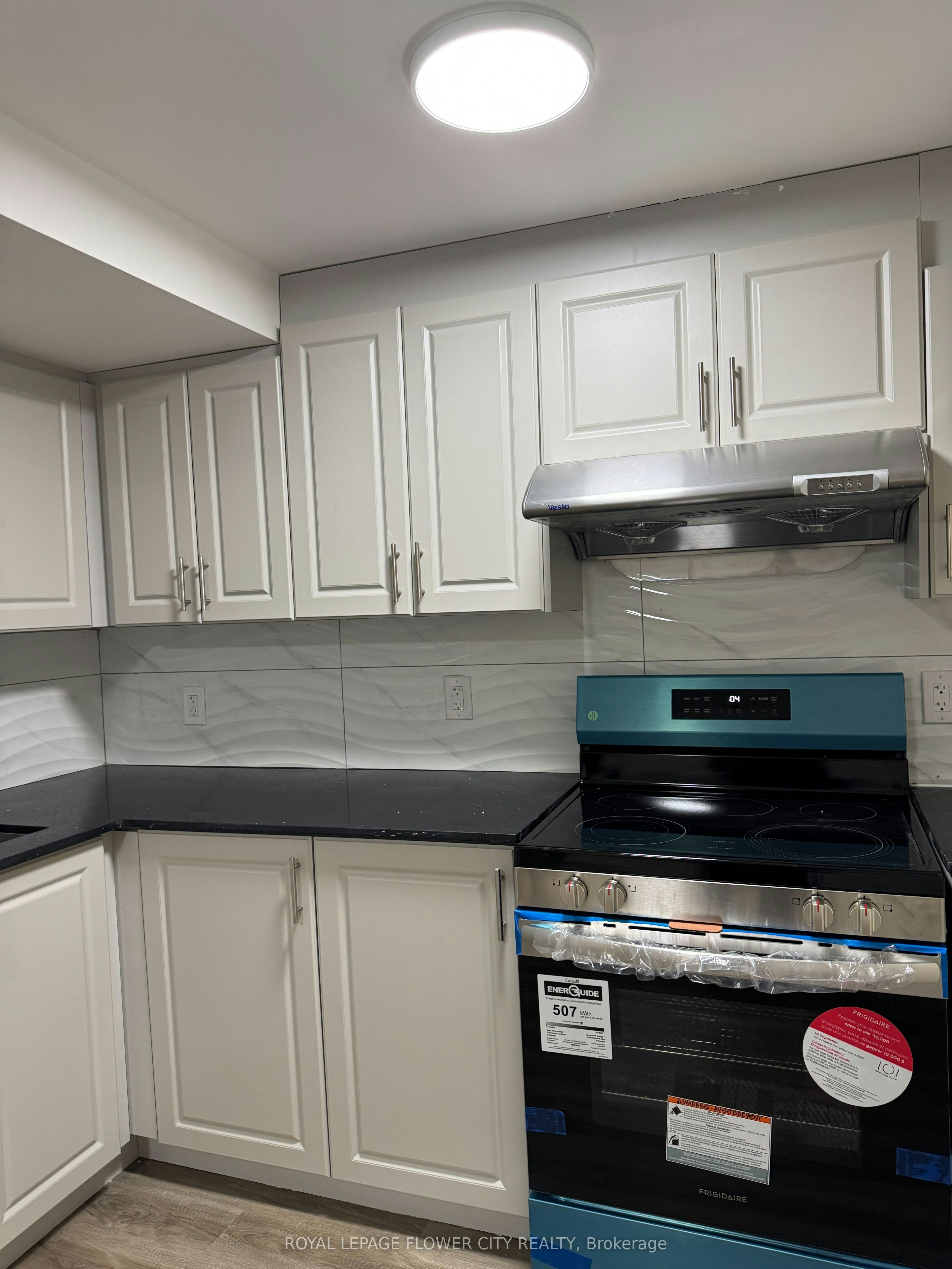 Basement-5435 Richmeadow Mews, Mississauga, ON, L4Z 3T5 - 3