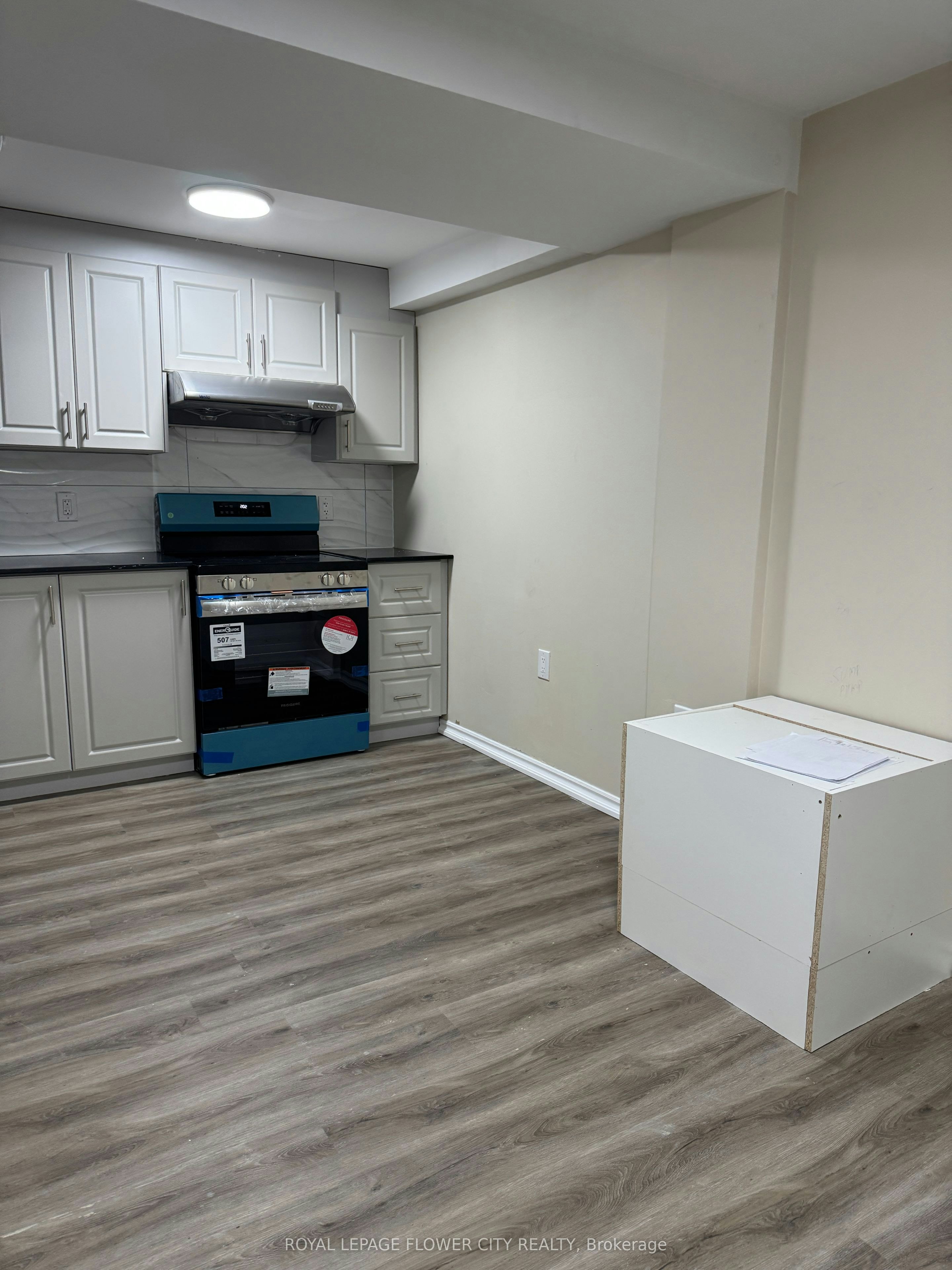 Basement-5435 Richmeadow Mews, Mississauga, ON, L4Z 3T5 - 4