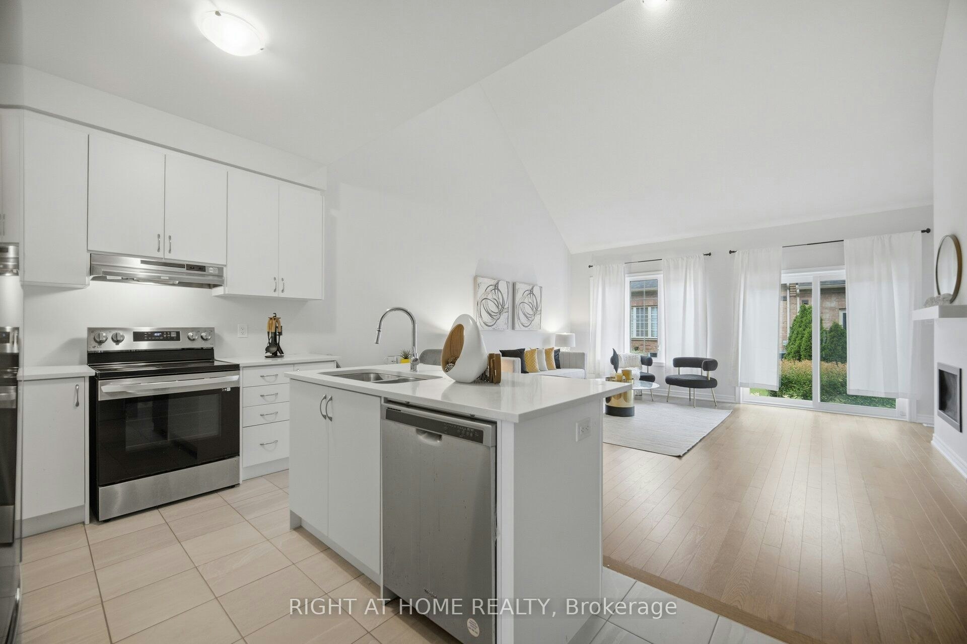 41 Overlea Drive, Brampton, ON, L6R 4B5 - 8