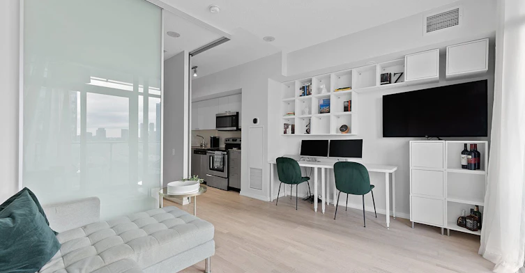 1307-103 The Queensway Avenue, Toronto, ON, M6S 5B3 - 15