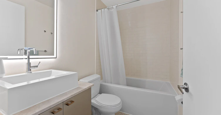 1307-103 The Queensway Avenue, Toronto, ON, M6S 5B3 - 12