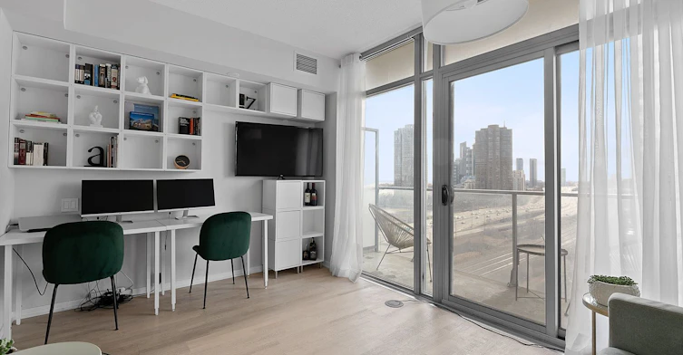 1307-103 The Queensway Avenue, Toronto, ON, M6S 5B3 - 24