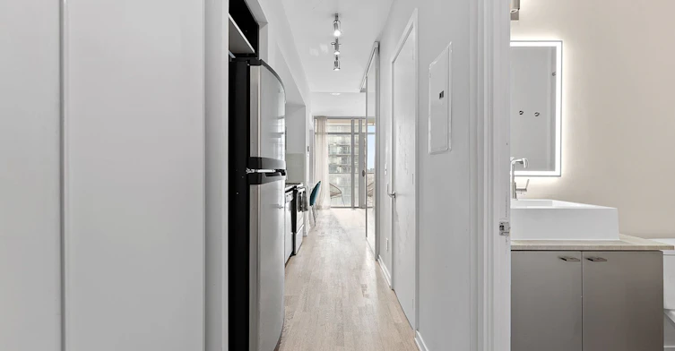 1307-103 The Queensway Avenue, Toronto, ON, M6S 5B3 - 10