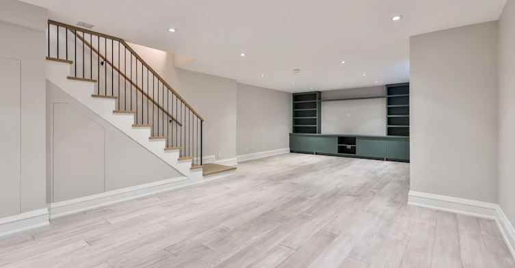 232 Willard Avenue, Toronto, ON, M6S 3P8 - 34