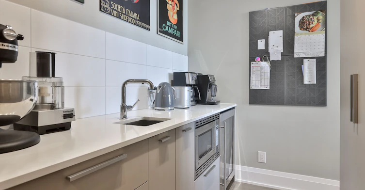 2003-20 Brin Drive, Toronto, ON, M8X 0B2 - 14