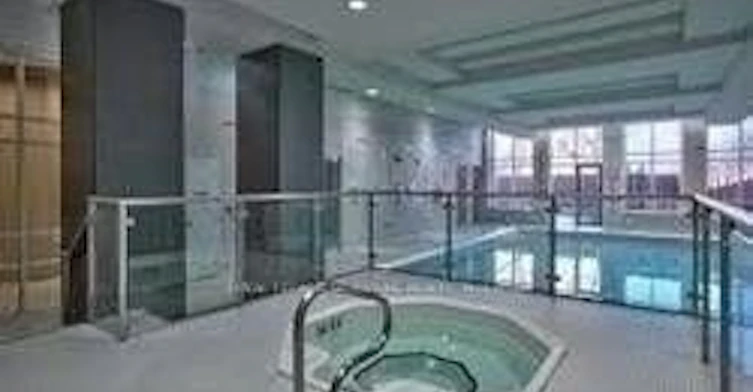 PH01-330 Burnhamthorpe Road W, Mississauga, ON, L5B 0E1 - 18