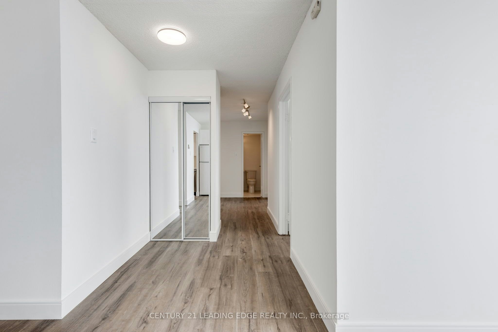 1208-200 Lotherton Pathway, Toronto, ON, M6B 2G9 - 26