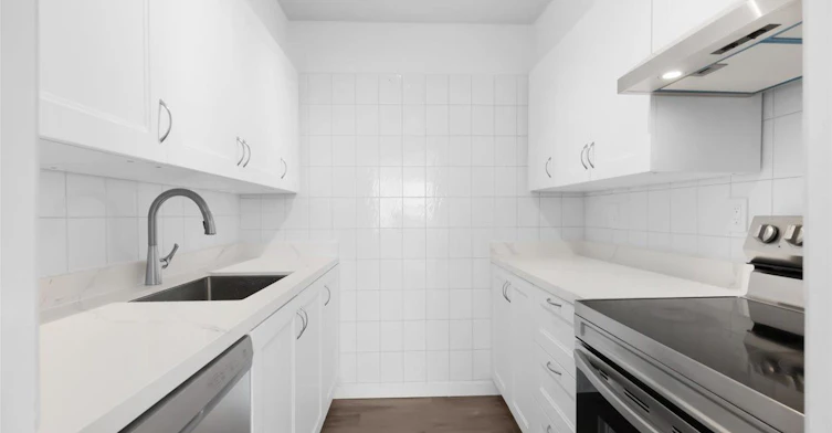 1208-200 Lotherton Pathway, Toronto, ON, M6B 2G9 - 2