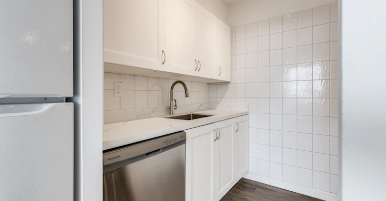 1208-200 Lotherton Pathway, Toronto, ON, M6B 2G9 - 21