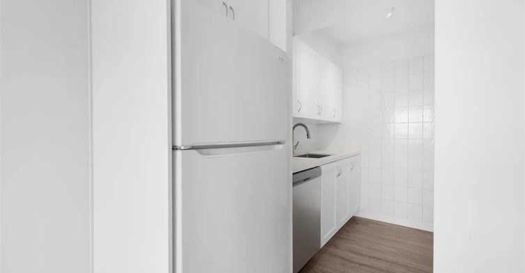 1208-200 Lotherton Pathway, Toronto, ON, M6B 2G9 - 9