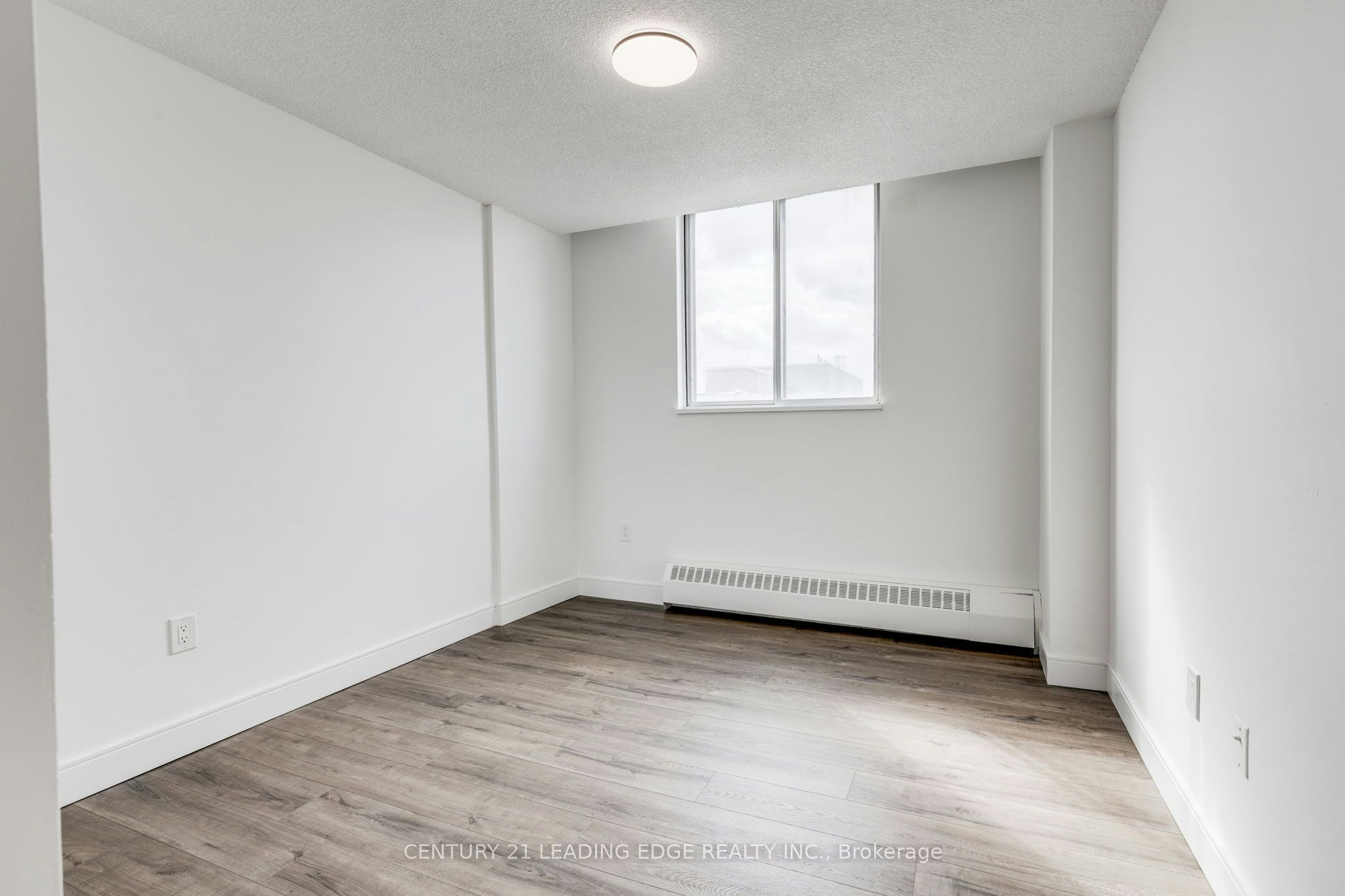 1208-200 Lotherton Pathway, Toronto, ON, M6B 2G9 - 31