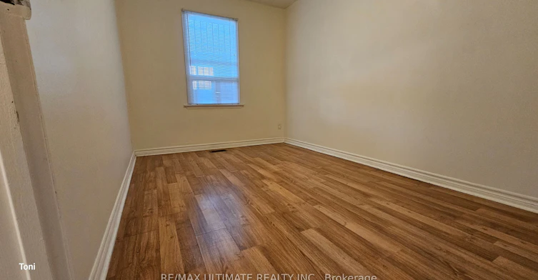 2nd floor-568 Rogers Avenue, Toronto, ON, M6M 1B6 - 10