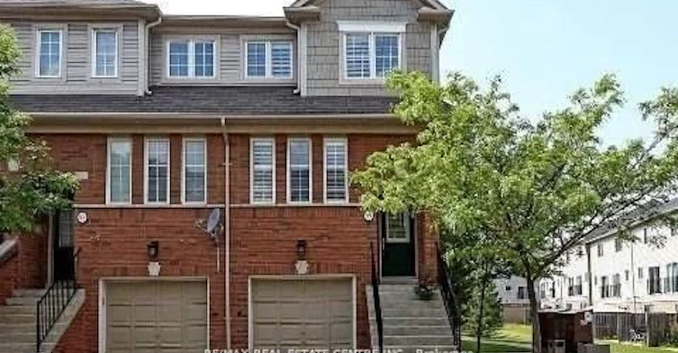 99-4950 Albina Way, Mississauga, ON, L4Z 4J6