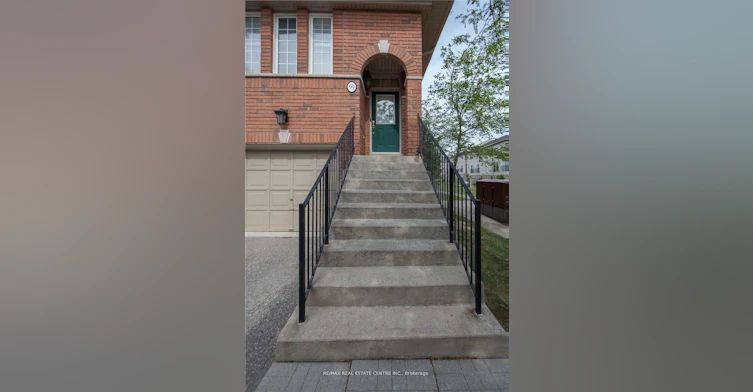 99-4950 Albina Way, Mississauga, ON, L4Z 4J6 - 2