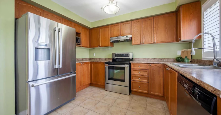 99-4950 Albina Way, Mississauga, ON, L4Z 4J6 - 3