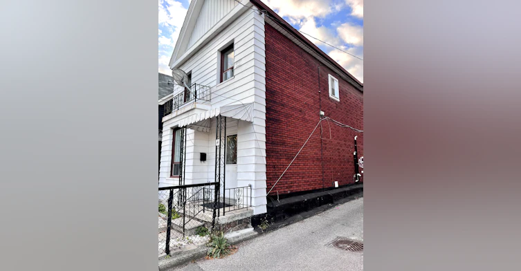 2F-4 Northumberland Street, Toronto, ON, M6H 1P7 - 17