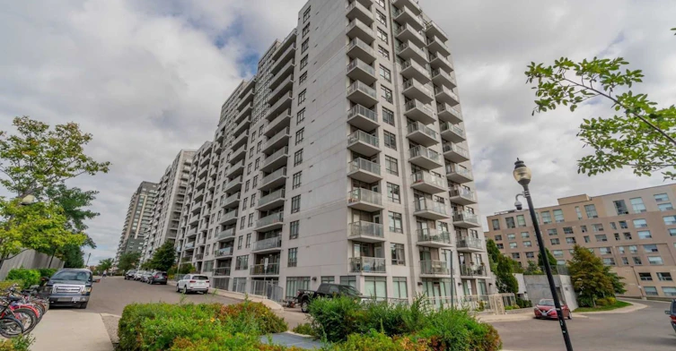 621- 812 Lansdowne Avenue, Toronto, ON, M6H 4K5 - 2