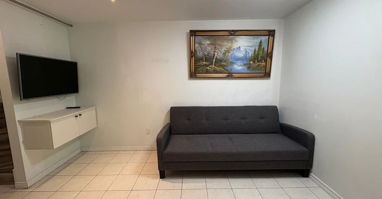 BSMT-11 Norman Wesley Way, Toronto, ON, M3M 3H3 - 2