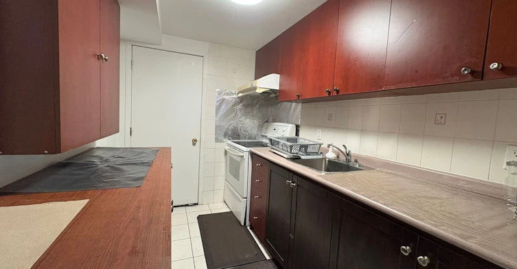 BSMT-11 Norman Wesley Way, Toronto, ON, M3M 3H3 - 7