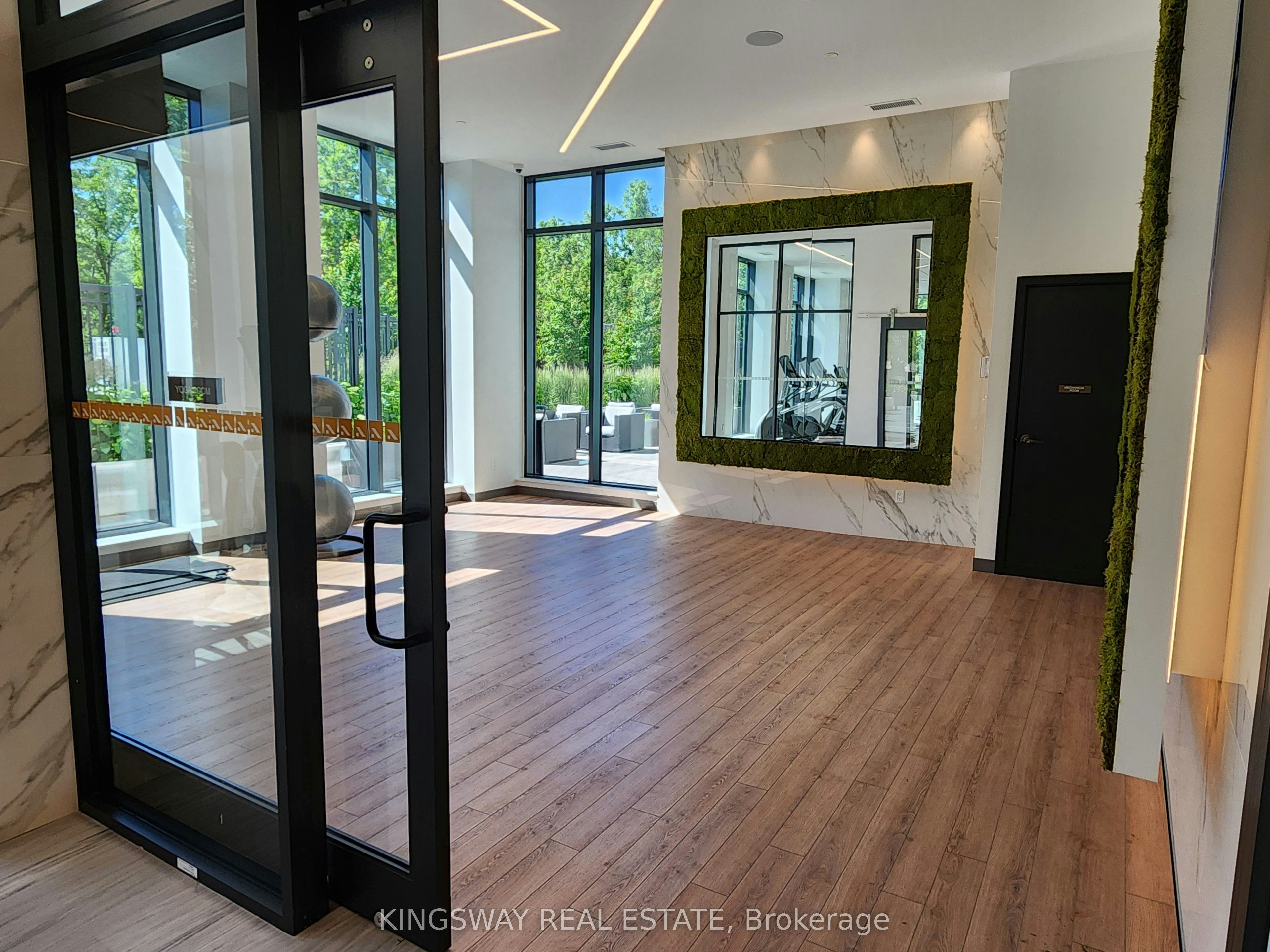 1207W-202 Burnhamthorpe Road E, Mississauga, ON, L5A 0B2 - 7