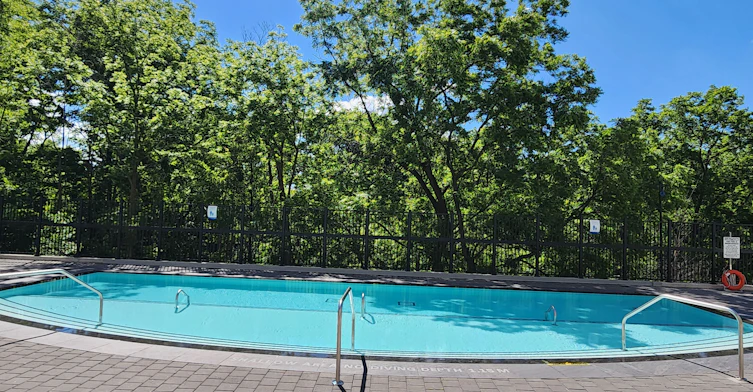 1207W-202 Burnhamthorpe Road E, Mississauga, ON, L5A 0B2 - 4