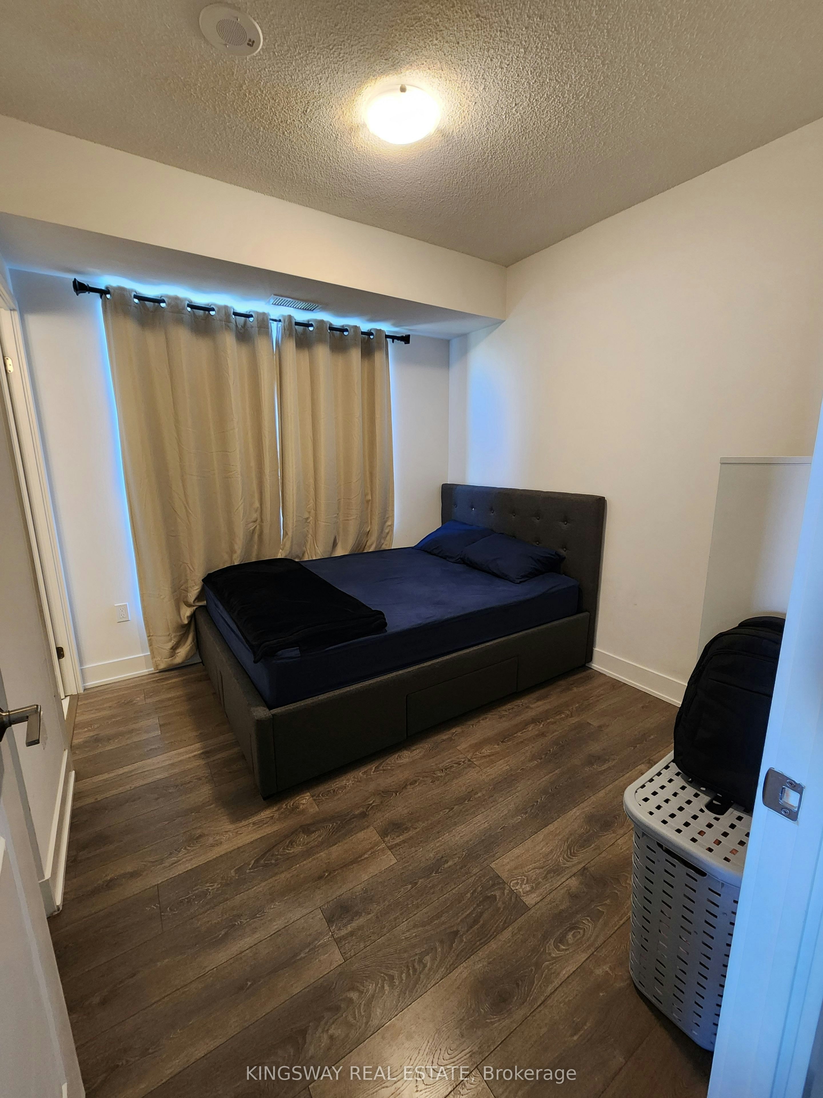 1207W-202 Burnhamthorpe Road E, Mississauga, ON, L5A 0B2 - 14