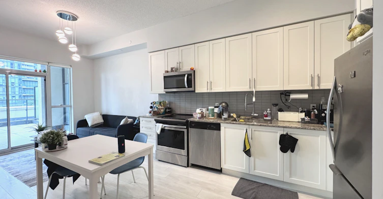 614-4055 Parkside Village Drive, Mississauga, ON, L5B 0K8 - 5
