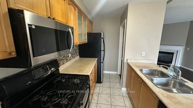 Upper-7530 Magistrate Terrace, Mississauga, ON, L5W 1L3 - 7