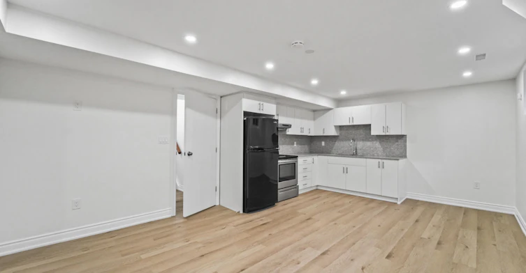 1821 Christopher Road, Mississauga, ON, L5J 2K7 - 6