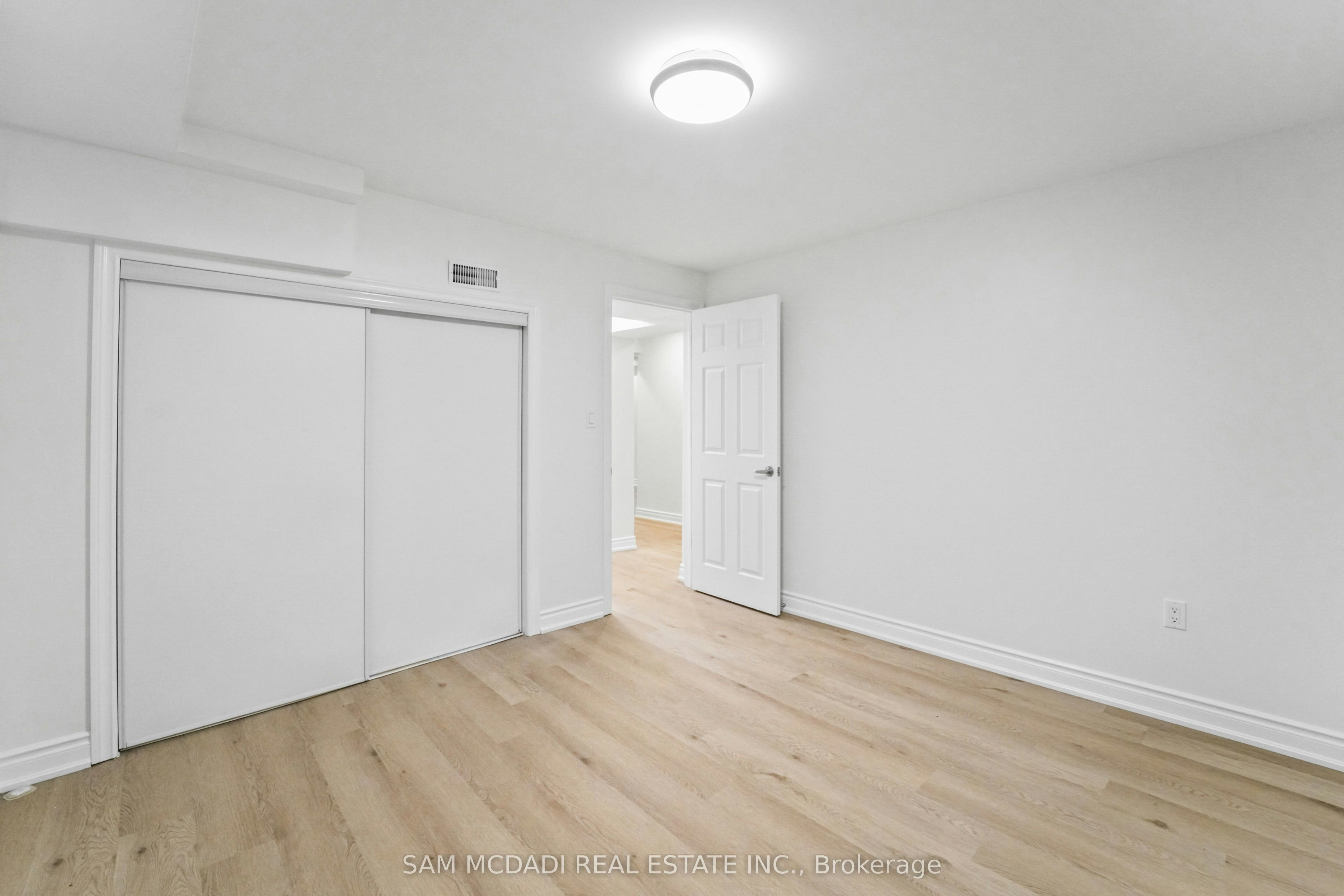 1821 Christopher Road, Mississauga, ON, L5J 2K7 - 15