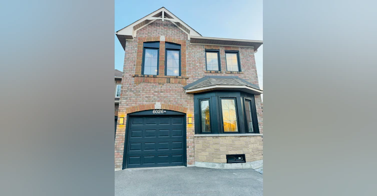 6026 Clover Ridge Crescent, Mississauga, ON, L5N 7B4