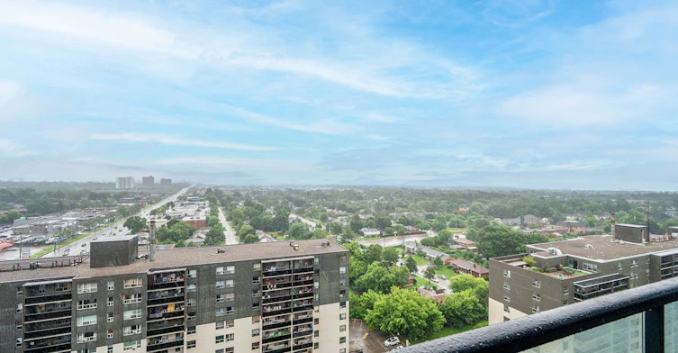 1611-86 Dundas Street E, Mississauga, ON, L5A 1W4 - 22