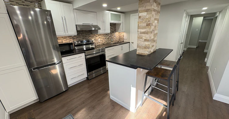Lower-19 Elmbrook Crescent, Toronto, ON, M9C 5B2 - 3