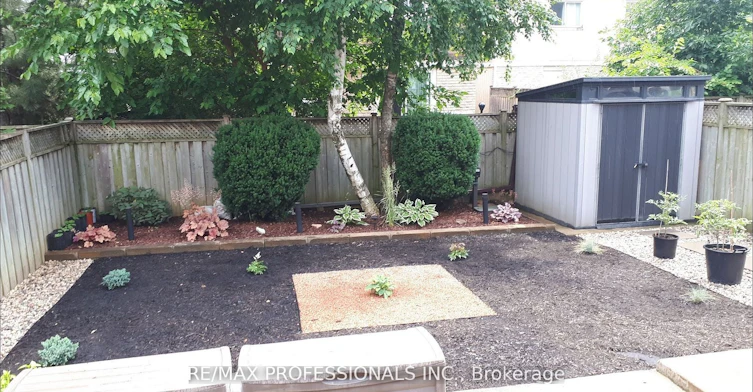 Lower-19 Elmbrook Crescent, Toronto, ON, M9C 5B2 - 25